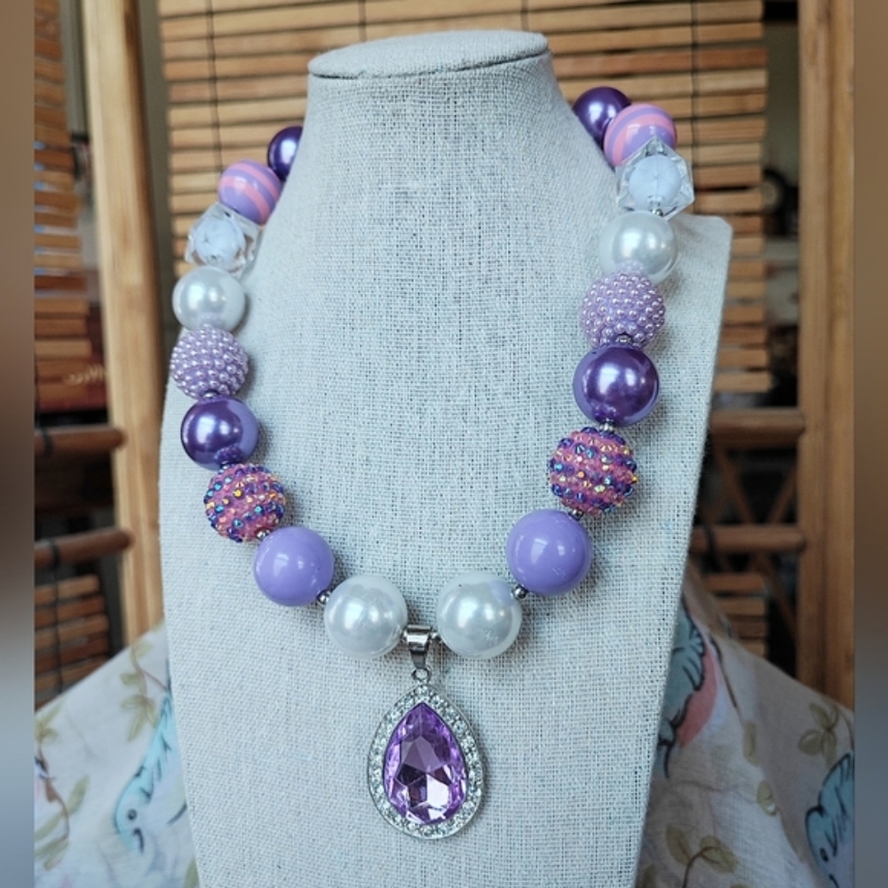 Acrylic Big Balls Purple Lavender Faux Pearls Rhinestone Striped Beads Necklace - Picture 2 of 12